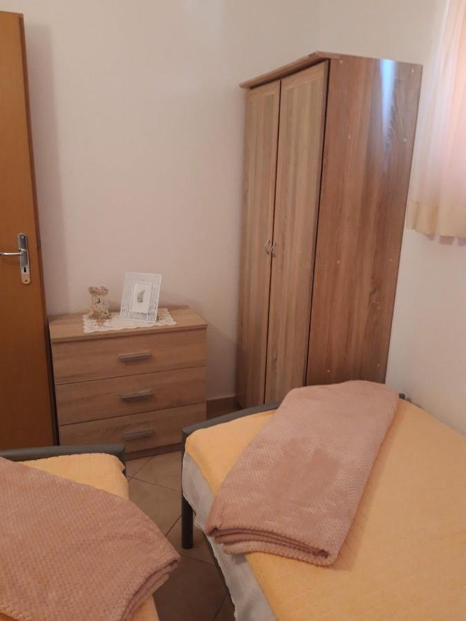 Apartment Perla Pirovac Dış mekan fotoğraf